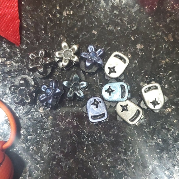 Lot of hair bows and clips - Picture 4 of 6